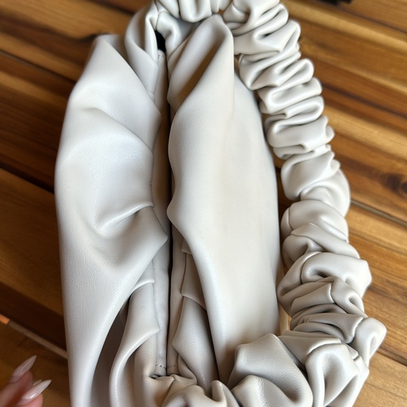 THE PARKER BAG - Picture 7 of 7